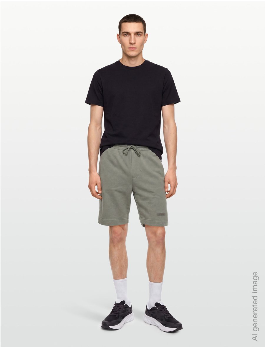 HUGO - PALO SHORTS - lühikesed dressipüksid - dark green - 0