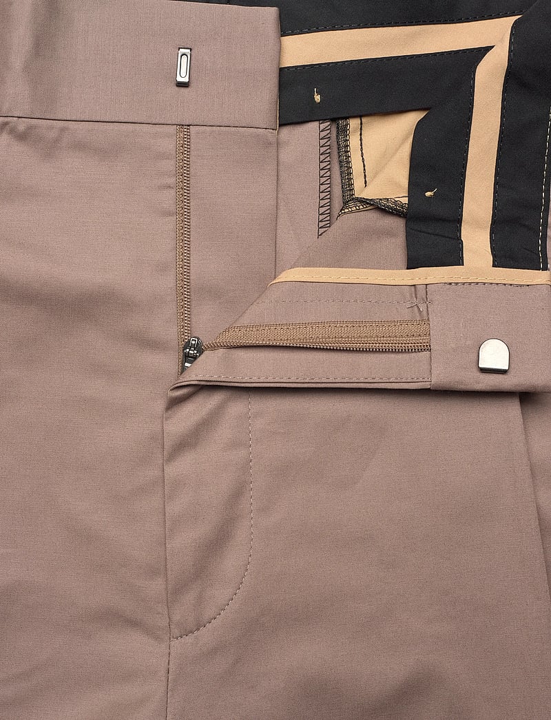 HUGO - Fery261X - casual shorts - light/pastel brown - 3
