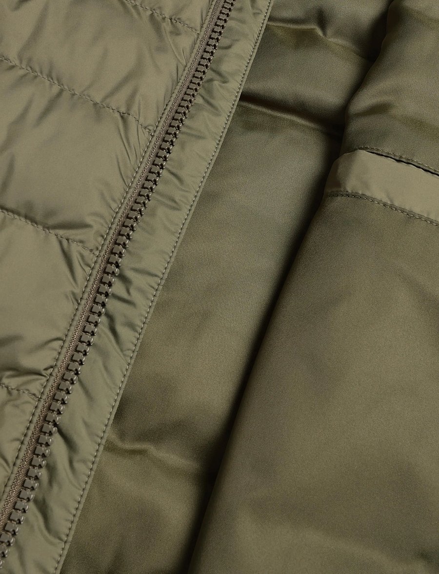 HUGO - Banks2641 - vests - open green - 4