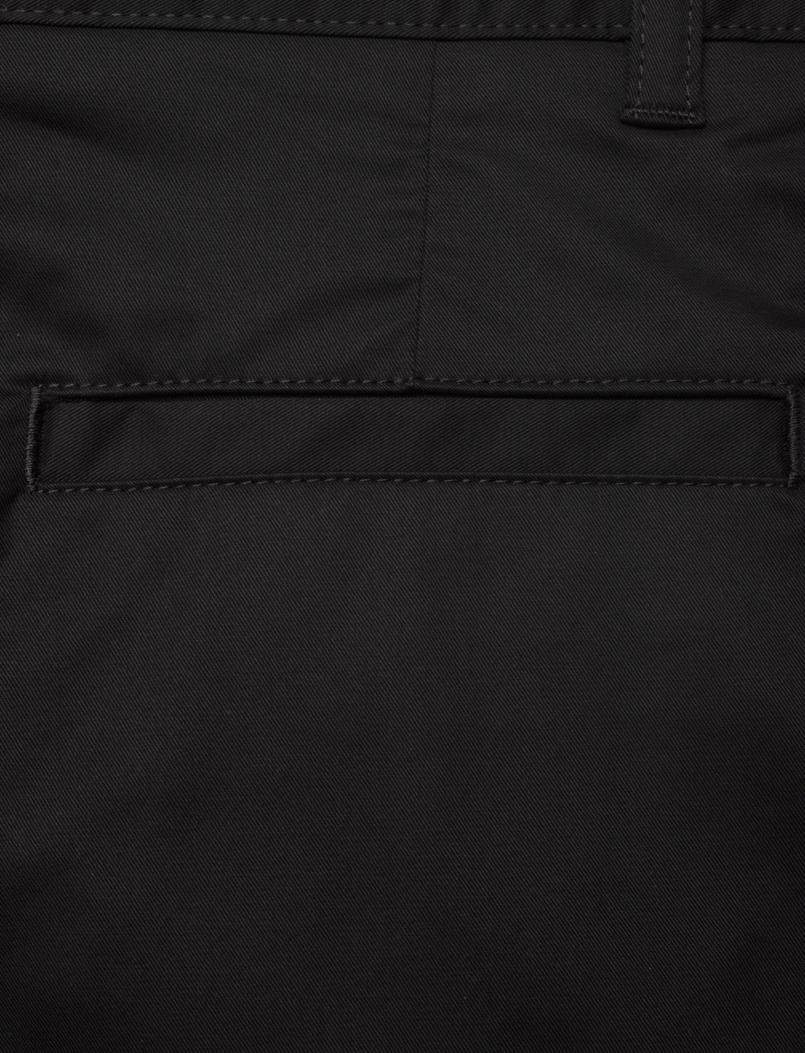 HUGO - Genar261S - chinos shorts - black - 4
