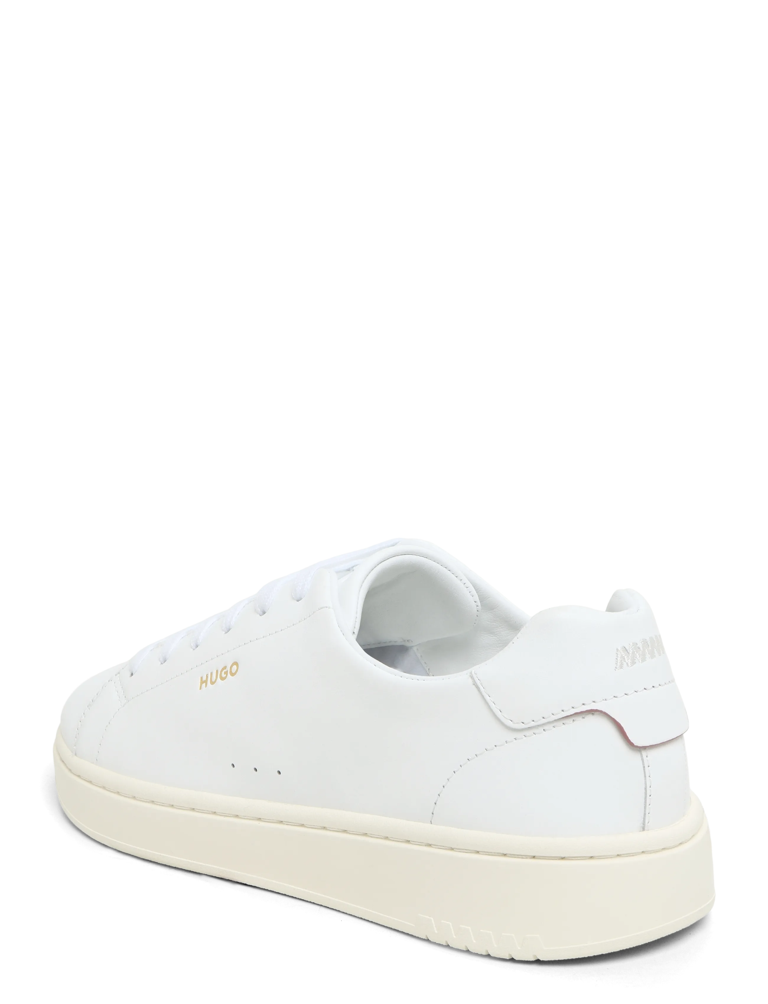 HUGO - Neston_tenn_fllt - white - 1
