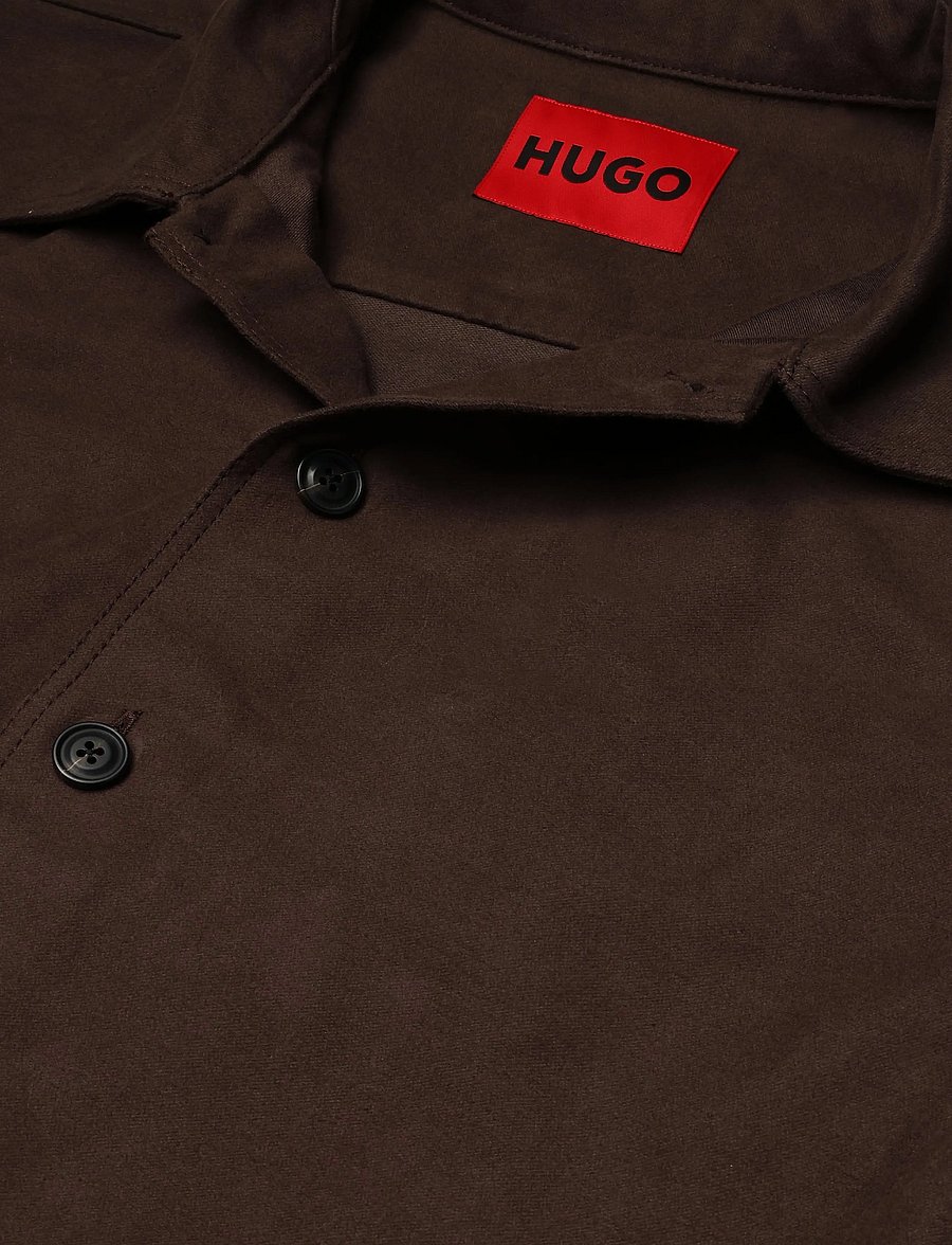 HUGO - Evolo - brown overflow - 2