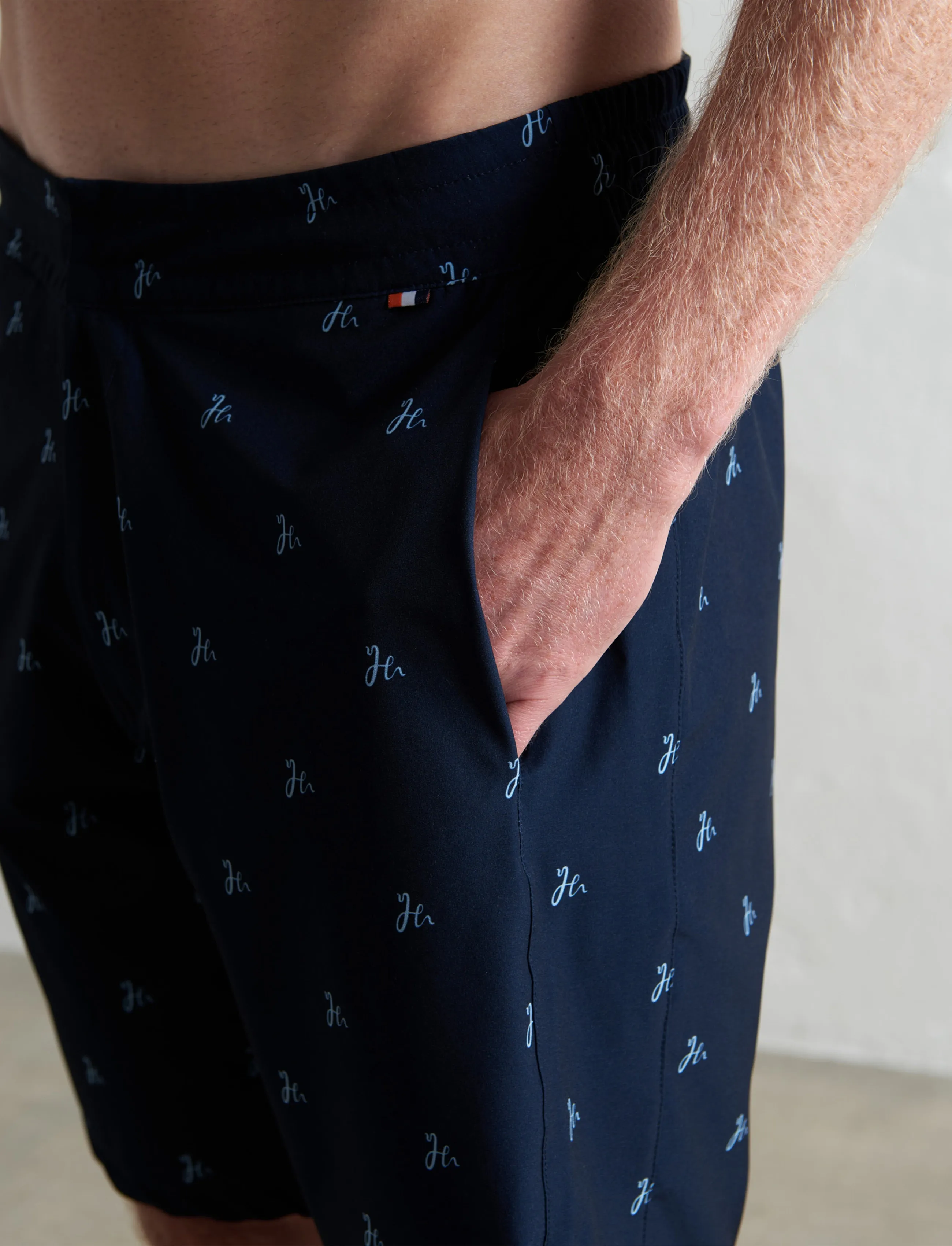 Humbleton - James Preppy Shorts - træningsshorts - signature aop navy - 5
