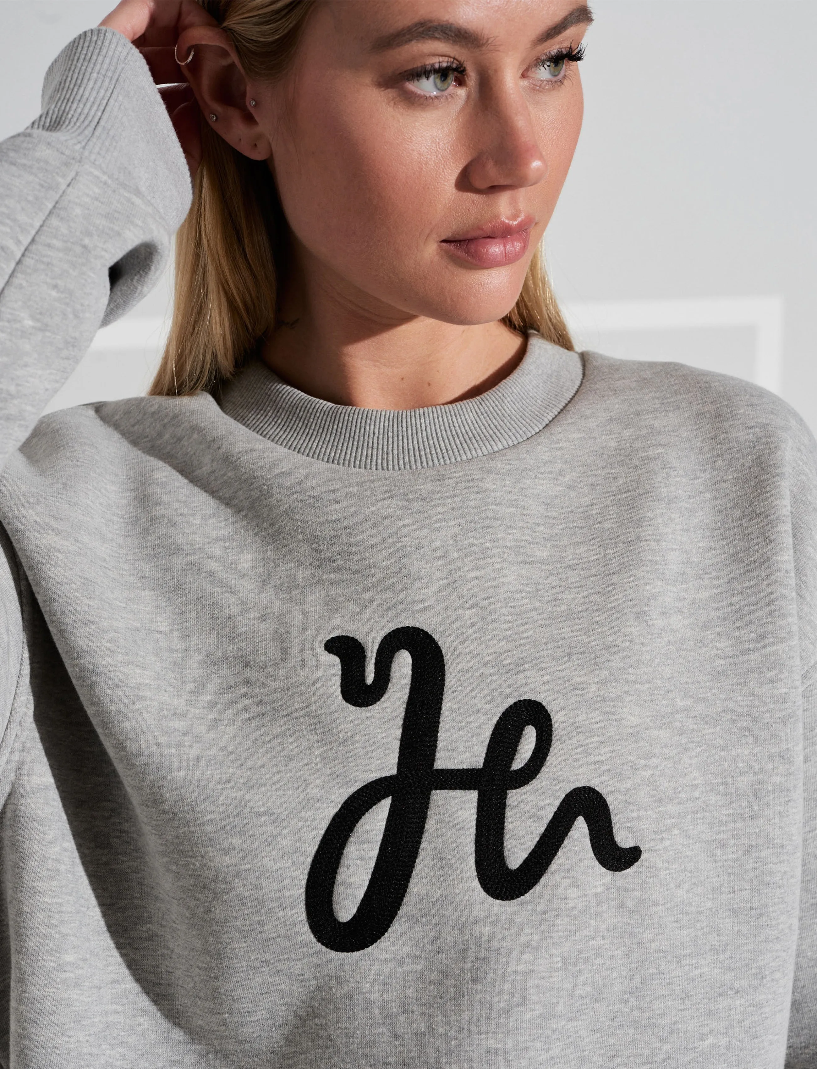 Humbleton - Hayes H Embroidered Sweatshirt - kvinder - grey melange - 5