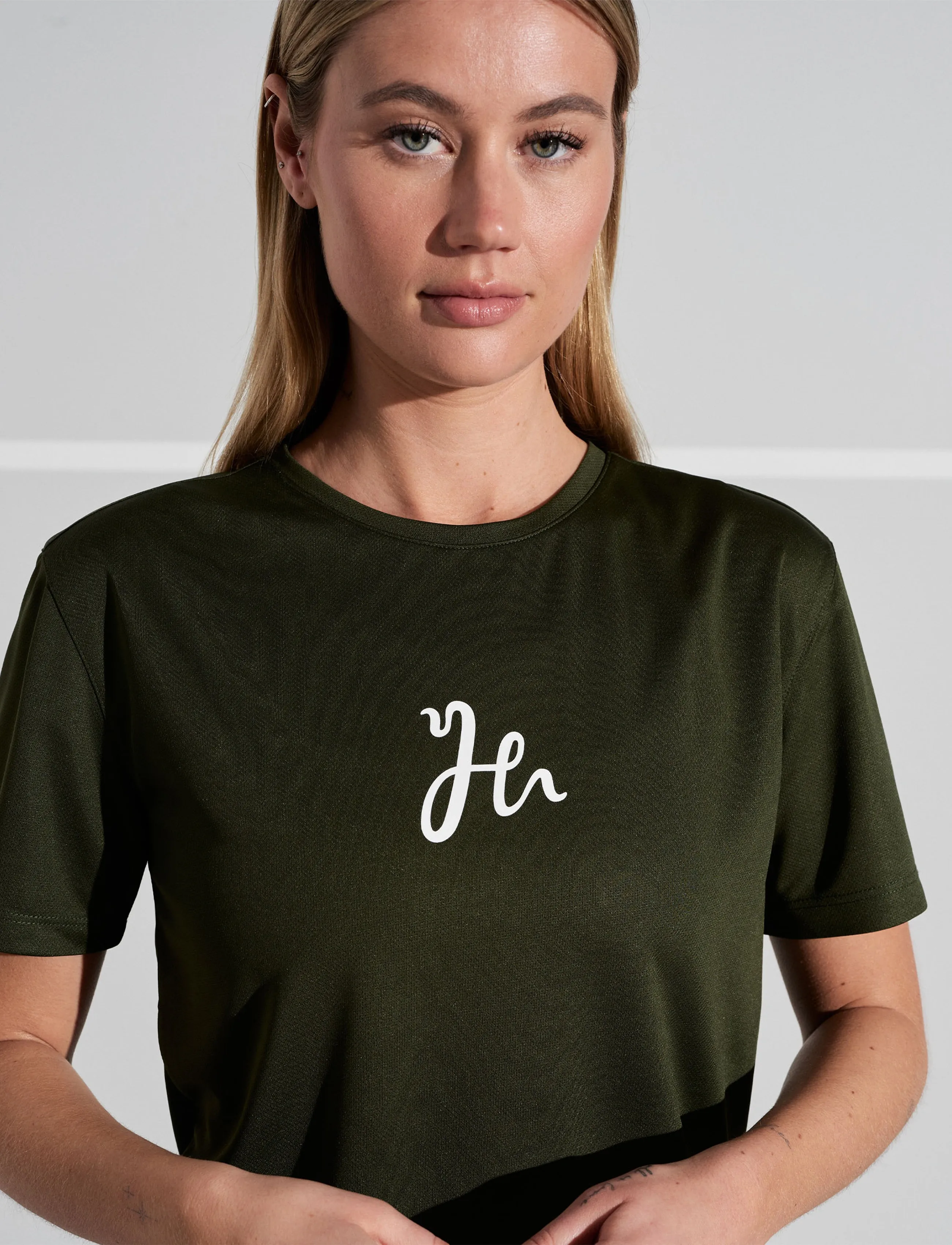 Humbleton - Laura Tee - t-shirts - army green - 4