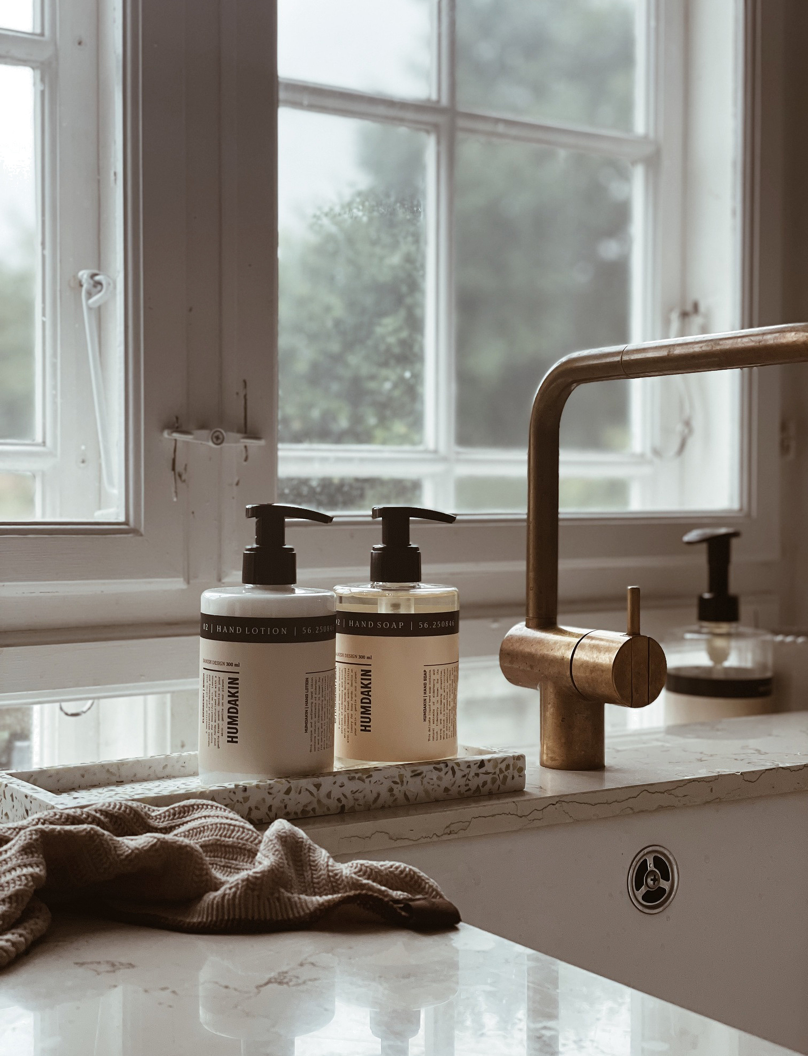 Humdakin - 02 Hand Soap - Elderberry & Birch - flytande tvål - natural - 2