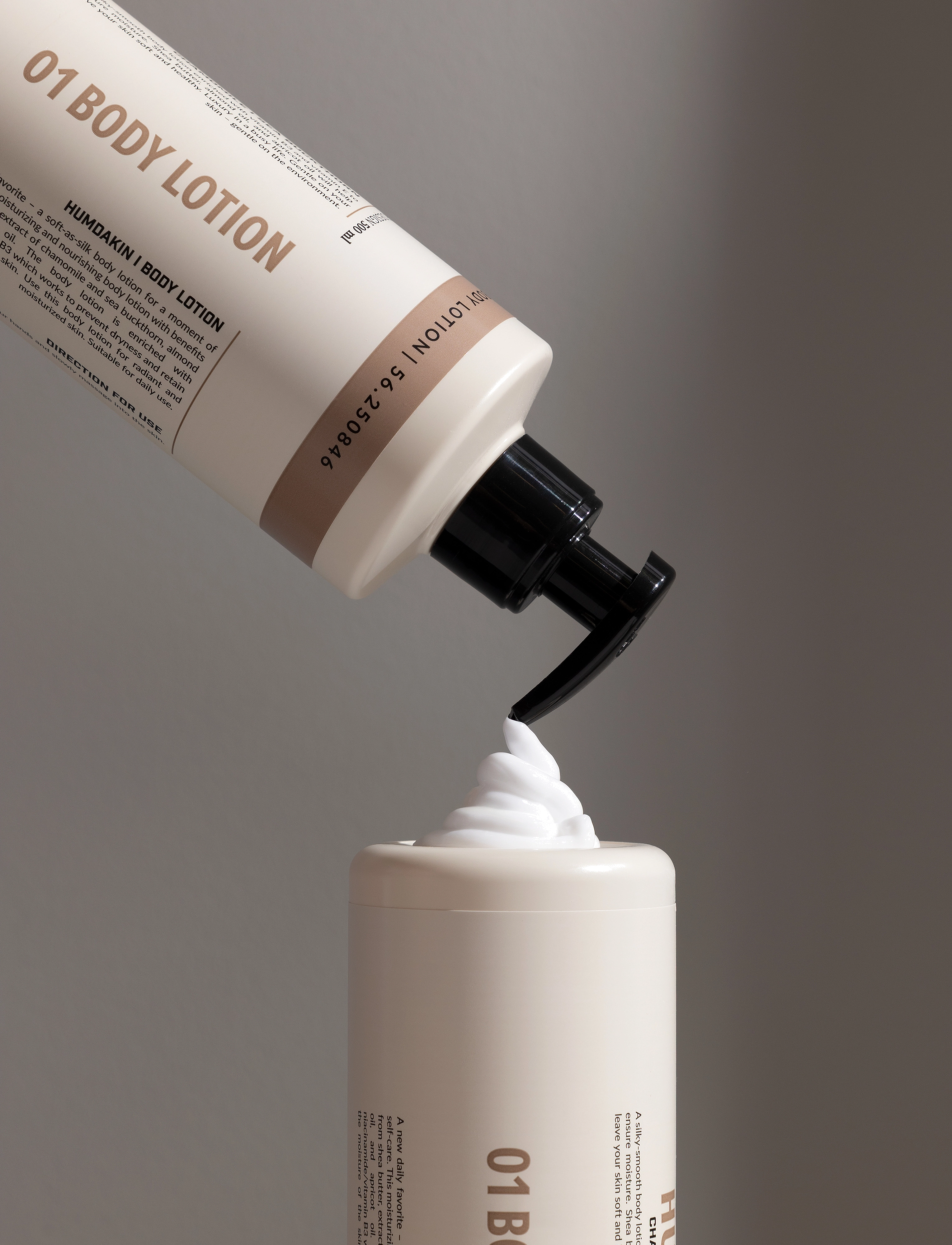 Humdakin - 01 Body Lotion 500 ml. - Chamomile - losjonai ir kremai - natural - 2
