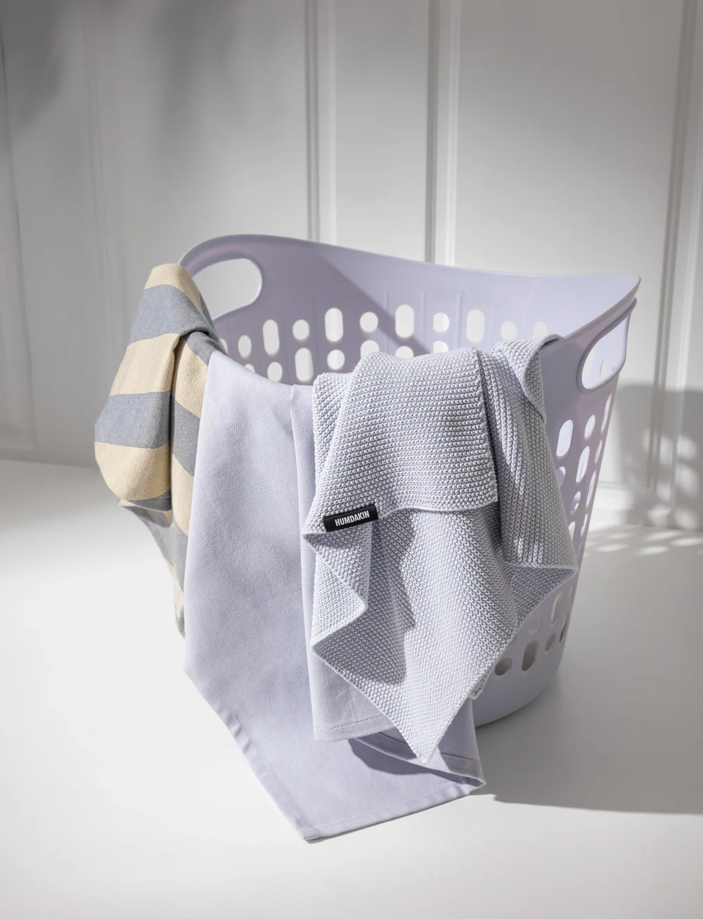 Humdakin - Laundry Basket - Recyclable plastic - wasmanden - blue glass - 2