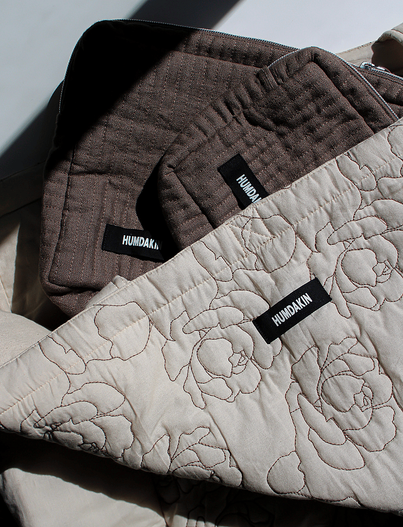 Humdakin - Linen Toiletry Bag - makeup bags - waldorf - 4