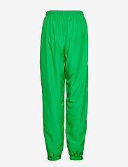 Hummel Hive - hmlCHRISTAL PANTS - sweatpants - bright green - 1