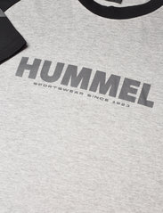 Hummel - hmlLEGACY BLOCKED T-SHIRT L/S - mažiausios kainos - grey melange - 5