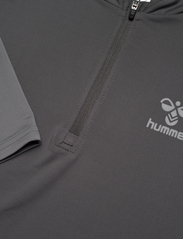 Hummel - hmlPRO GRID HALF ZIP TRAINING L/S - mænd - forged iron/quiet shade - 2