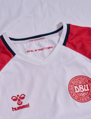 Hummel - DBU 23 AWAY JERSEY S/S - futbolo marškinėliai - white/tango red - 5