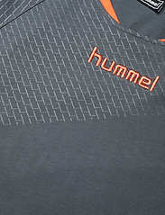 Hummel - AUTH. CHARGE SS TRAIN. JERSEY - sports tops - ombre blue/nasturtium - 4