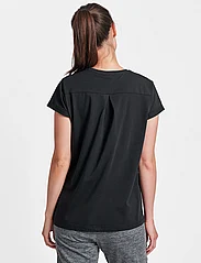Hummel - HMLISOBELLA T-SHIRT S/S - t-shirts - black - 7