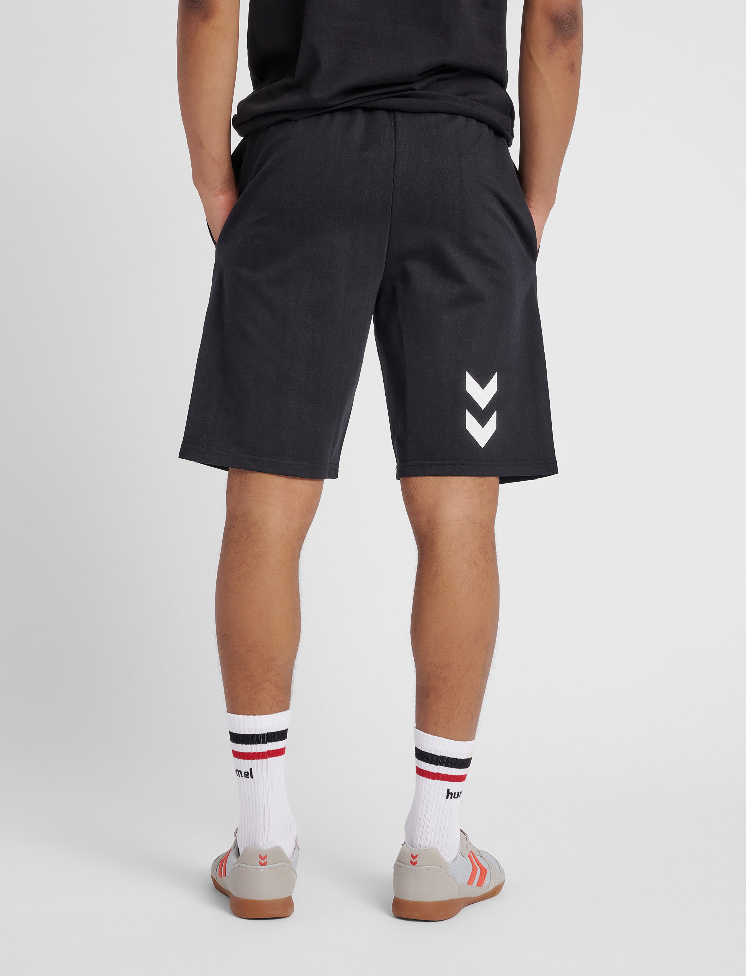 Hummel - HMLGO COTTON BERMUDA SHORTS - black - 3