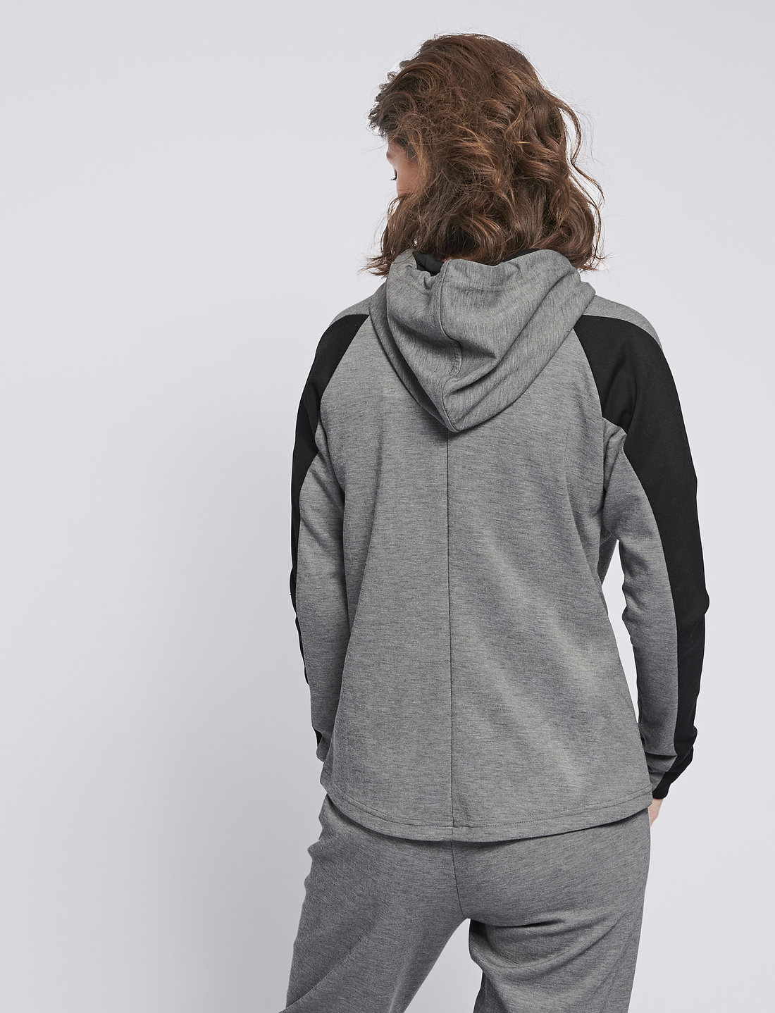 Hummel - hmlESSI ZIP HOODIE - huvtröjor - grey melange - 4