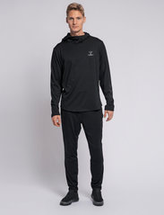 Hummel - hmlASTON HOODIE - huvtröjor - black - 3