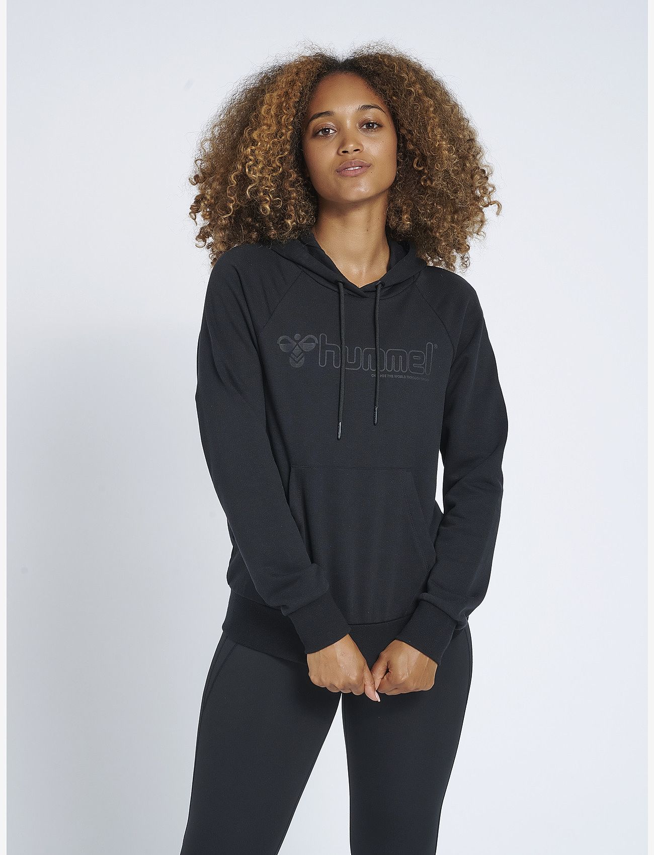 Hummel - hmlNONI HOODIE - black - 4