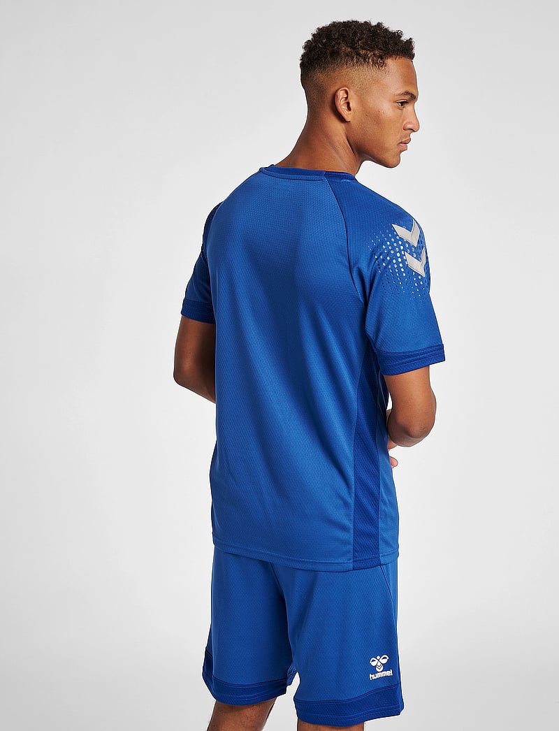 Hummel - hmlLEAD S/S POLY JERSEY - t-shirts - true blue - 4