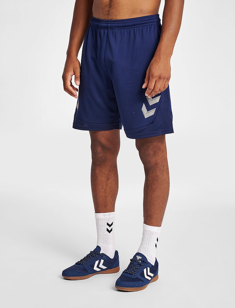 Hummel - hmlLEAD POLY SHORTS - marine - 3