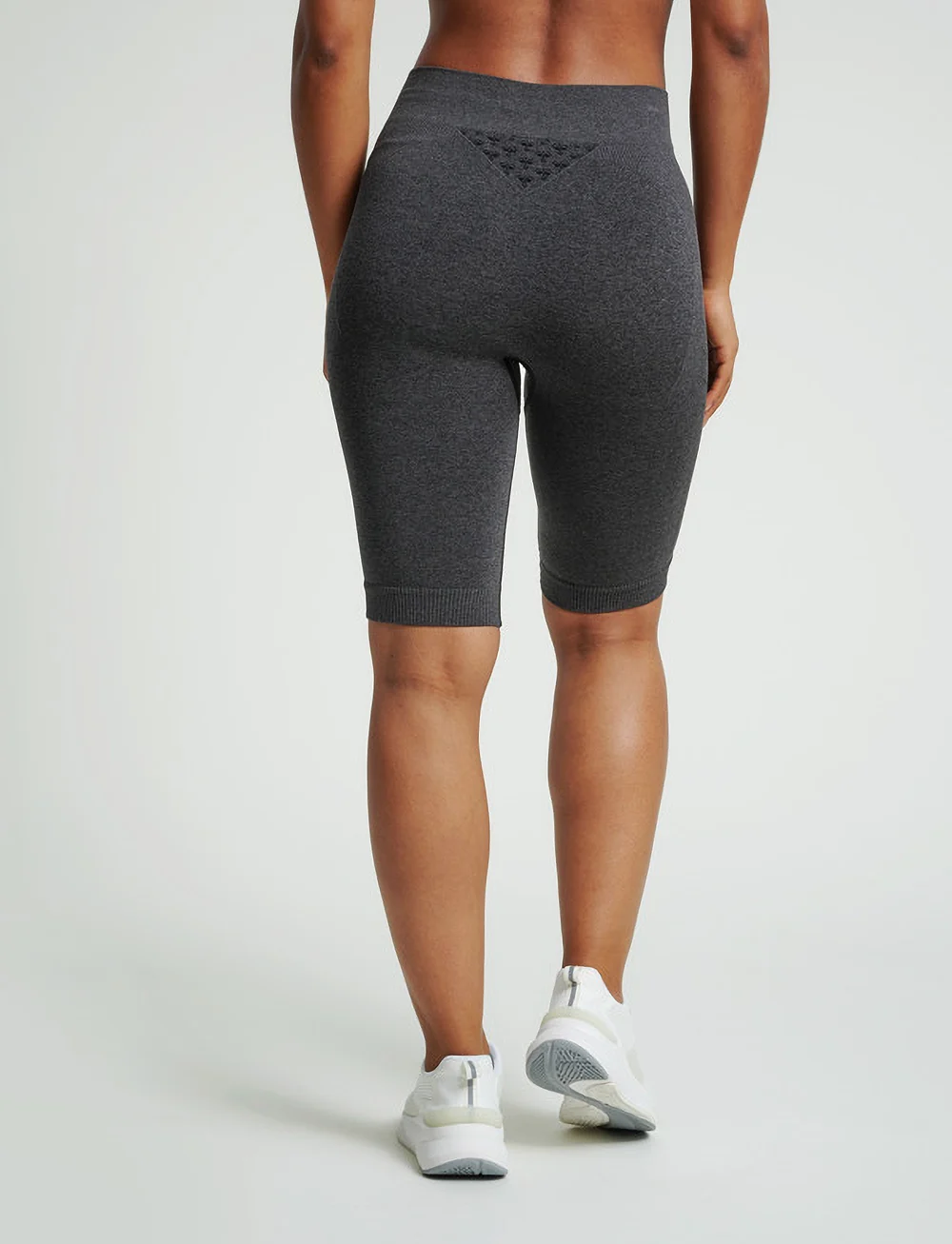 Hummel - hmlCI SEAMLESS CYCLING SHORTS - 1/2 længde - black melange - 4