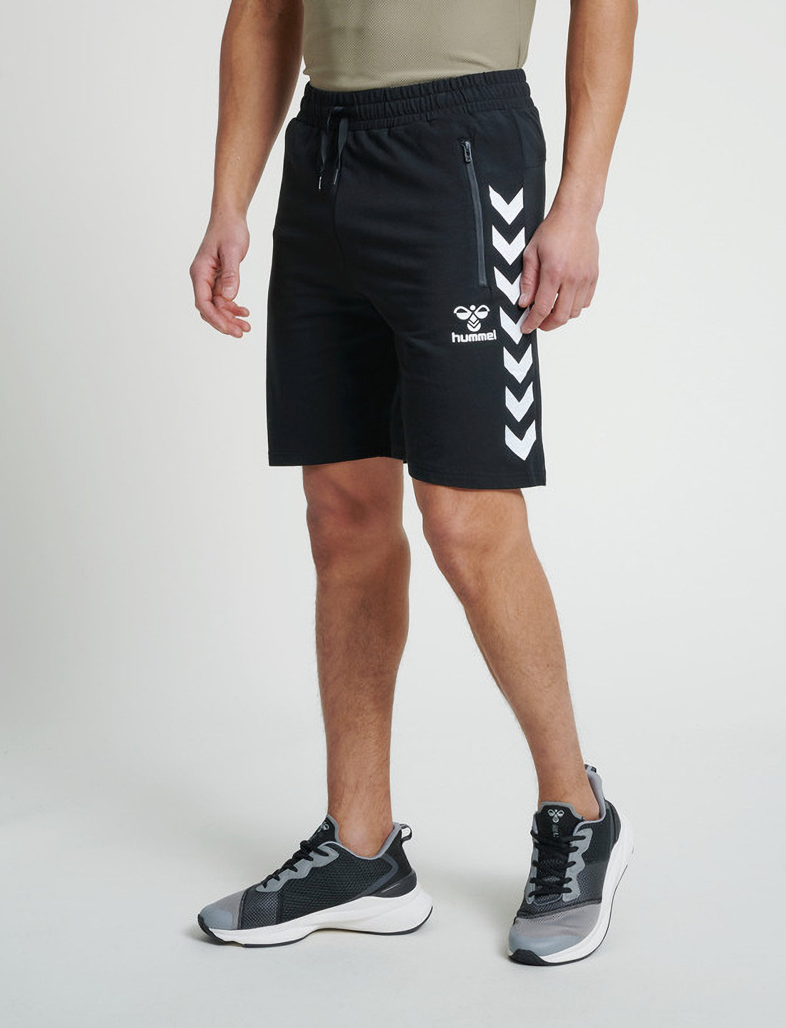 Black hummel deals shorts