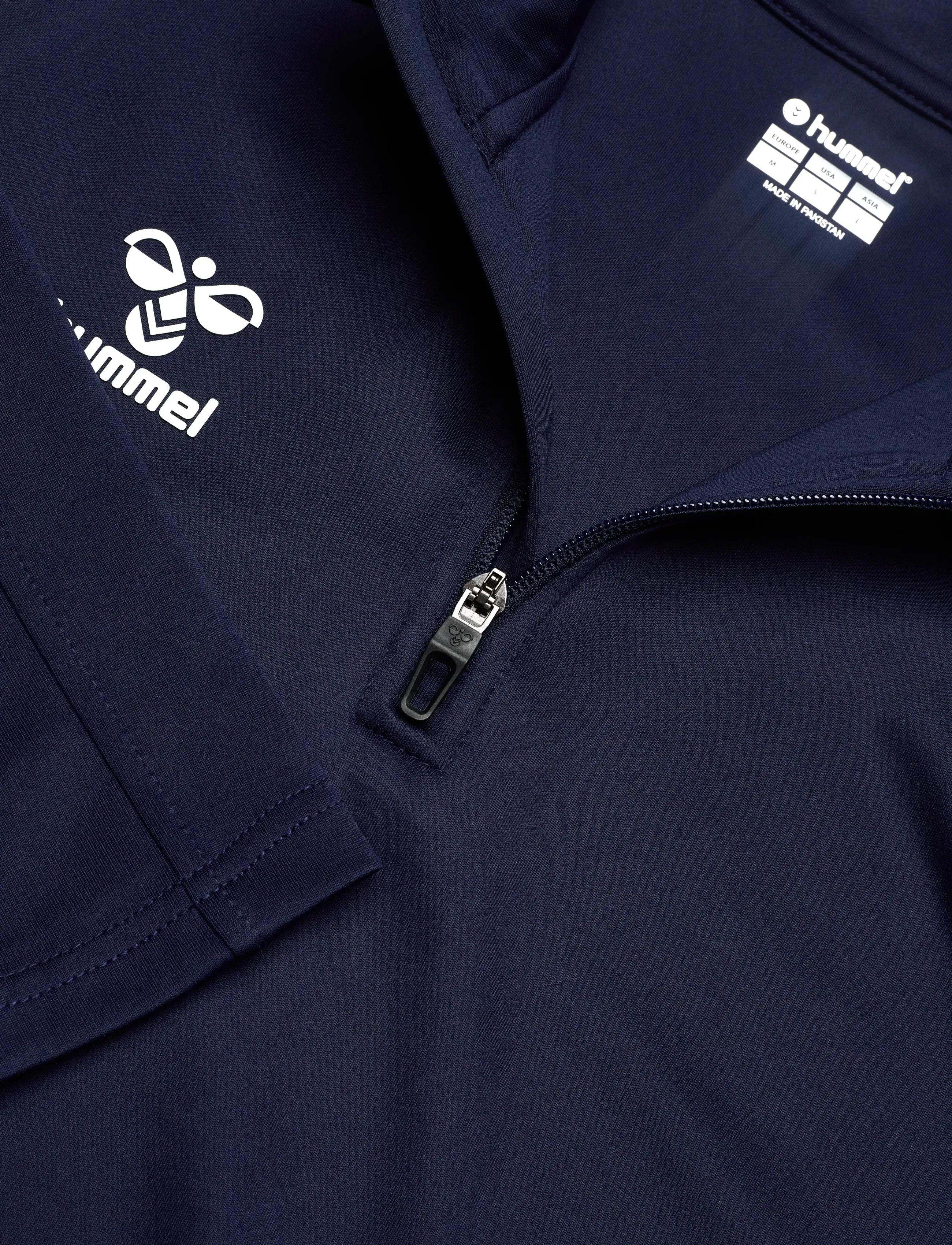 Hummel - hmlCORE XK HALF ZIP POLY SWEAT - sport - marine - 2