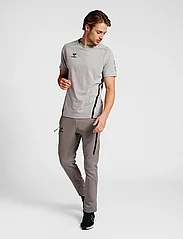 Hummel - hmlCIMA XK PANTS - spodnie sportowe - grey melange - 4