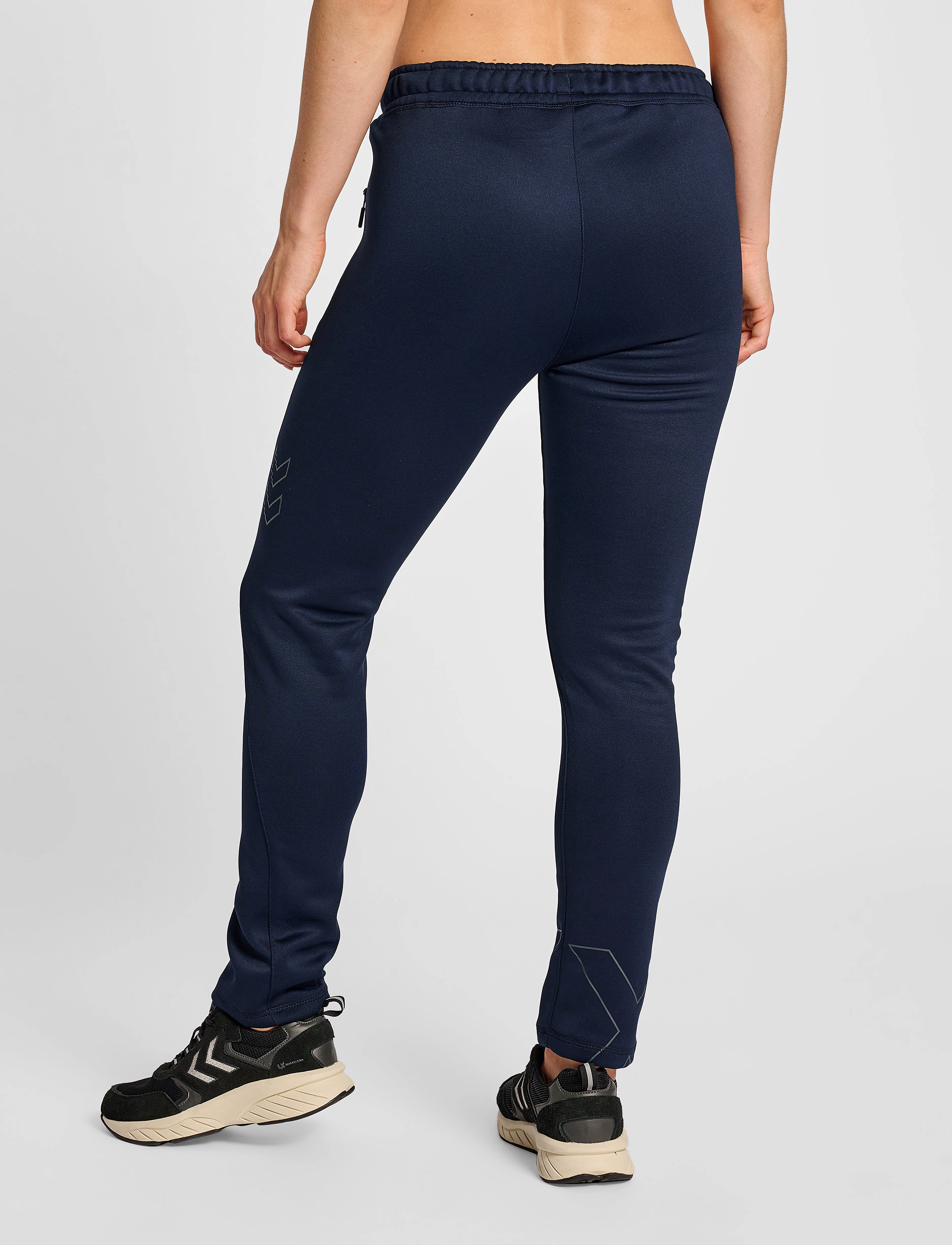Hummel - hmlCIMA XK PANTS WOMAN - joggingbukser - marine - 4