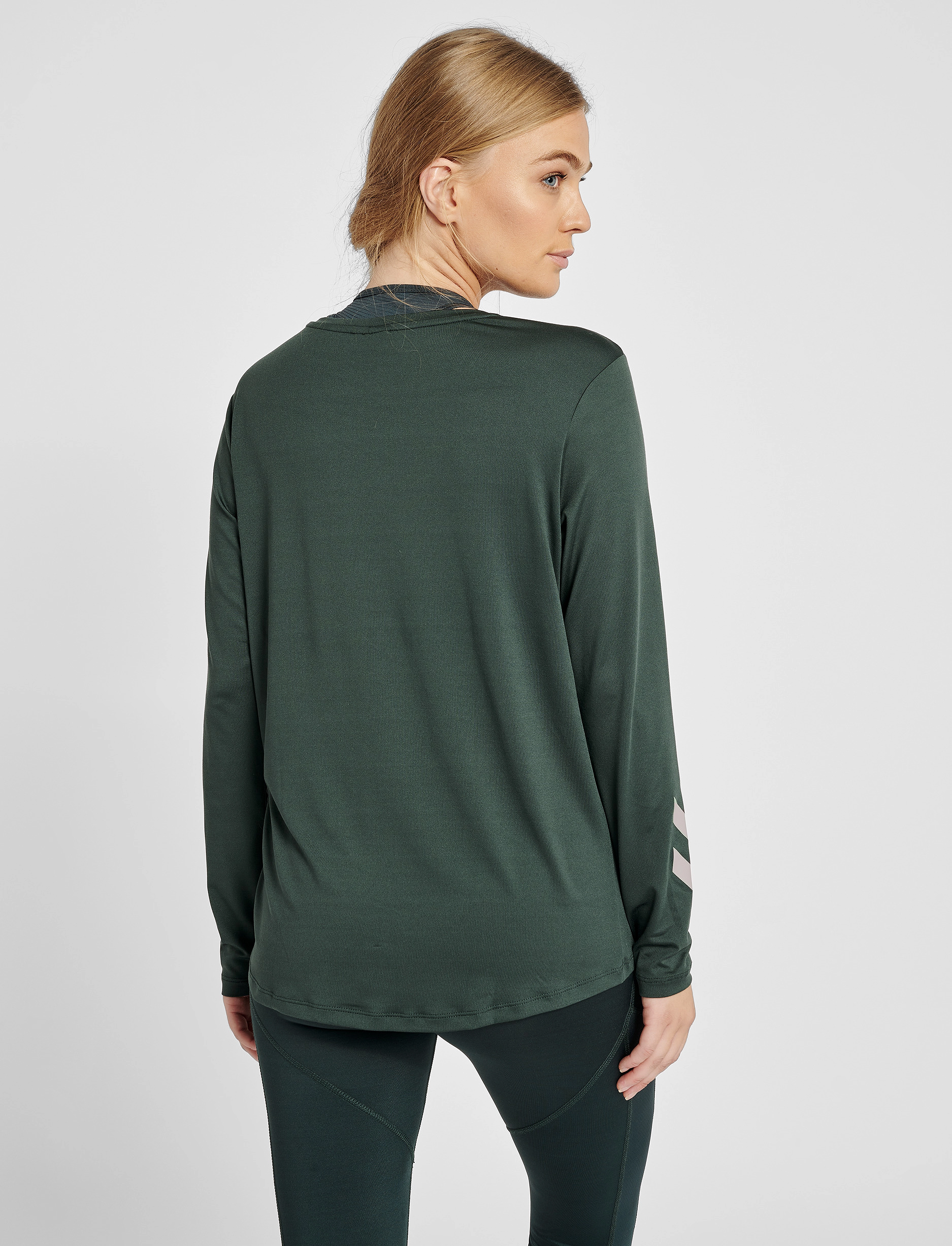 Hummel - hmlTAYLOR T-SHIRT L/S - darkest spruce - 4