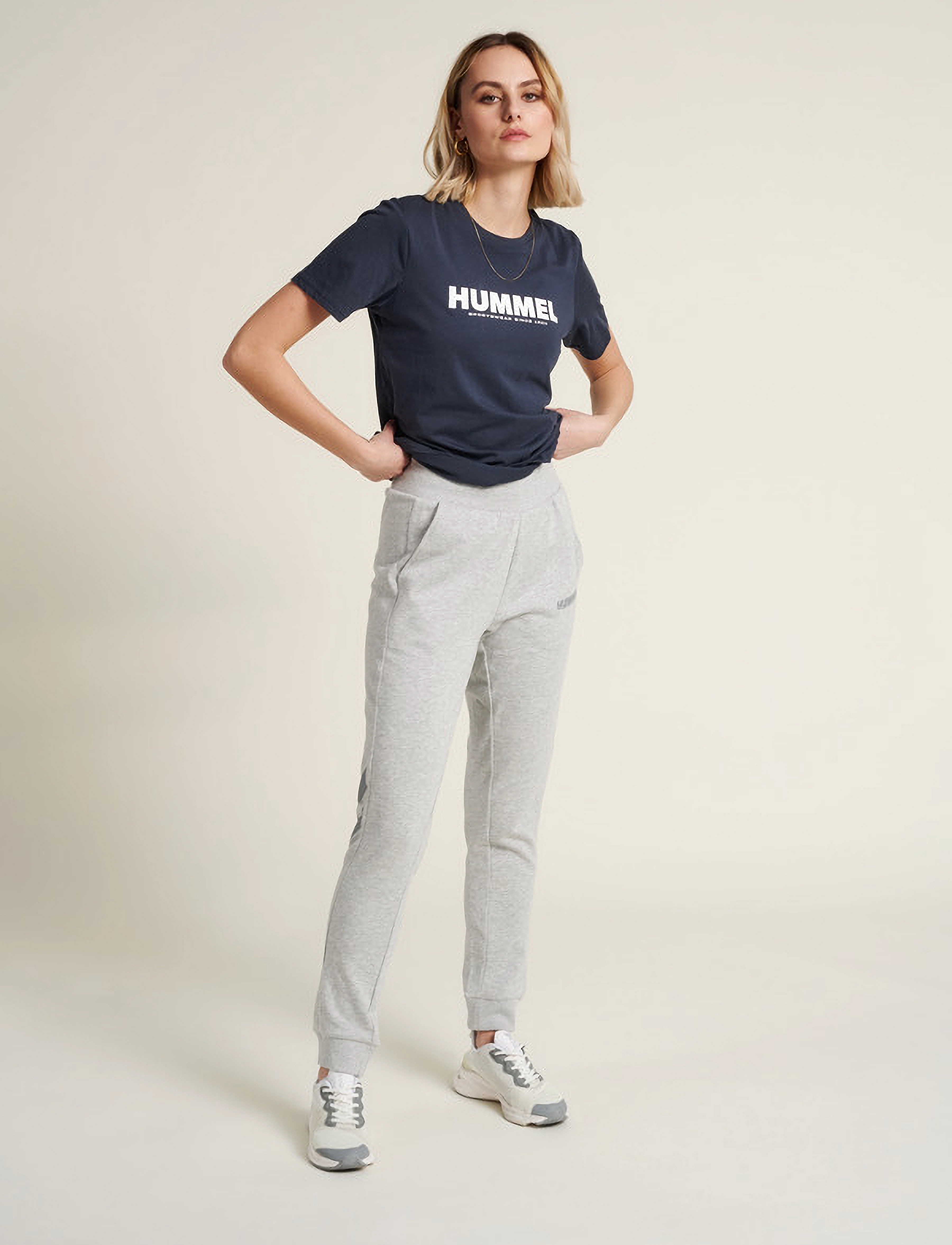 Hummel - hmlLEGACY T-SHIRT - oberteile & t-shirts - blue nights - 3