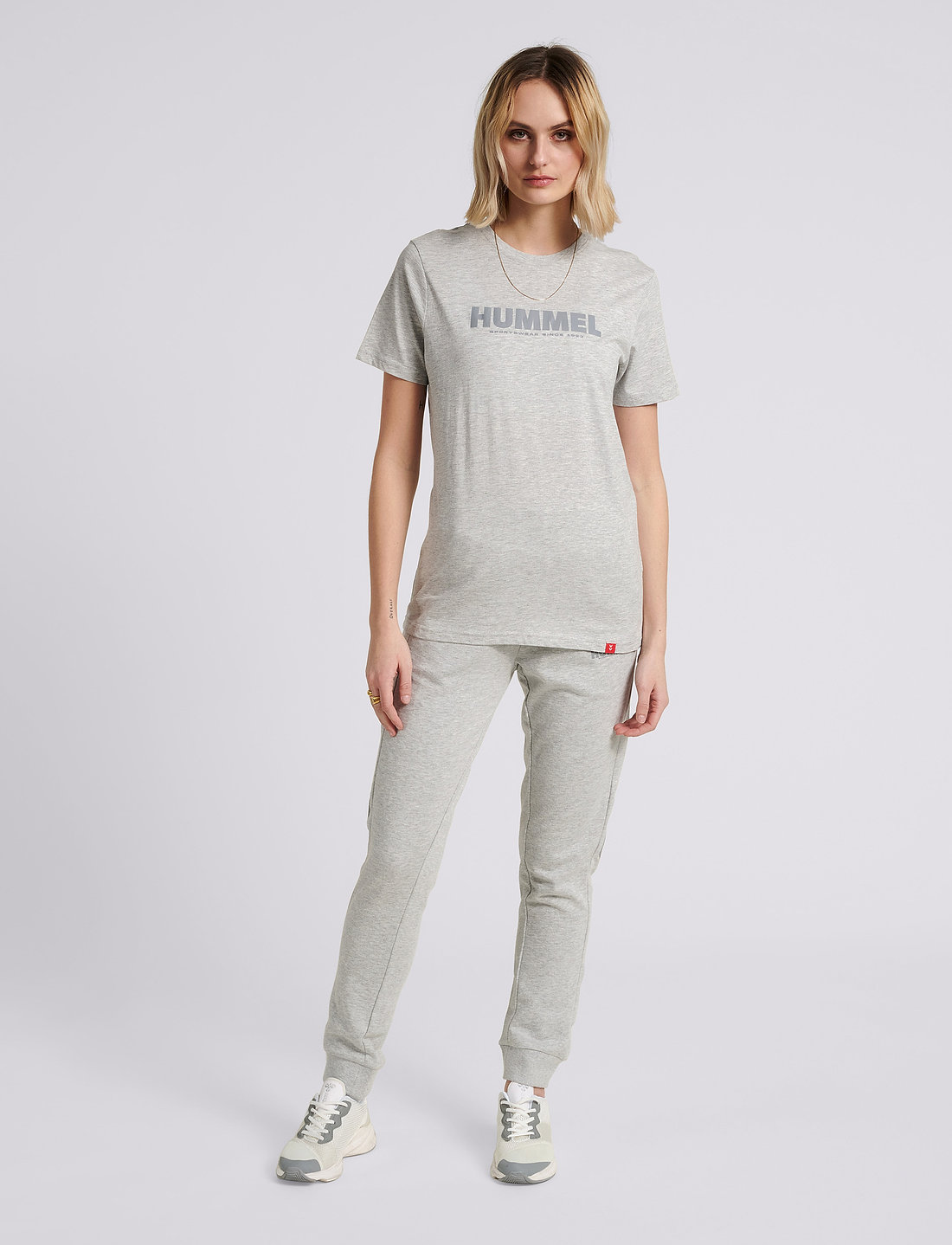 Hummel - hmlLEGACY T-SHIRT - alussärgid ja t-särgid - grey melange - 3