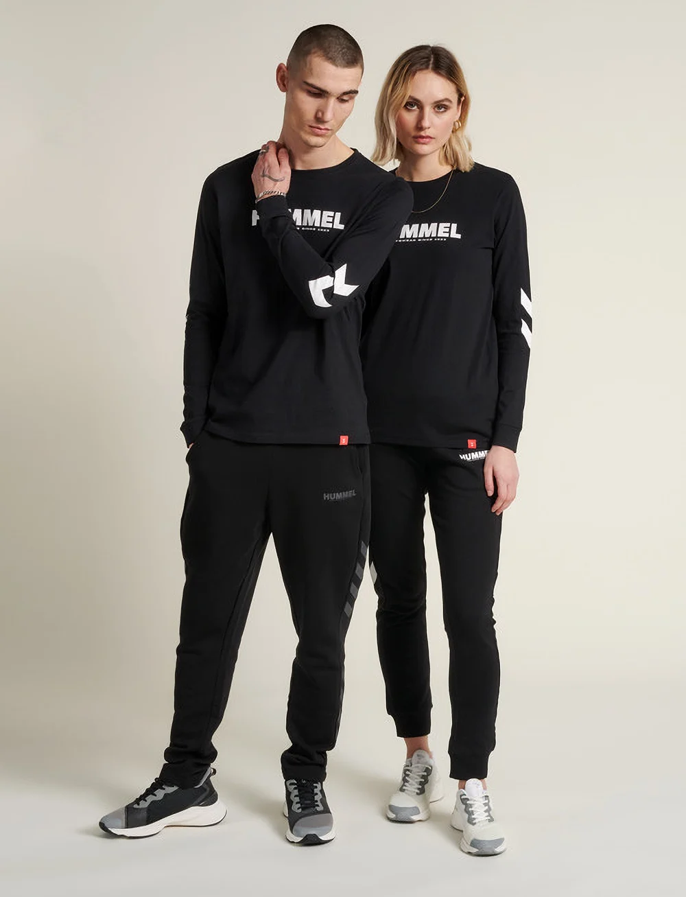 Hummel - hmlLEGACY T-SHIRT L/S - långärmade tröjor - black - 0