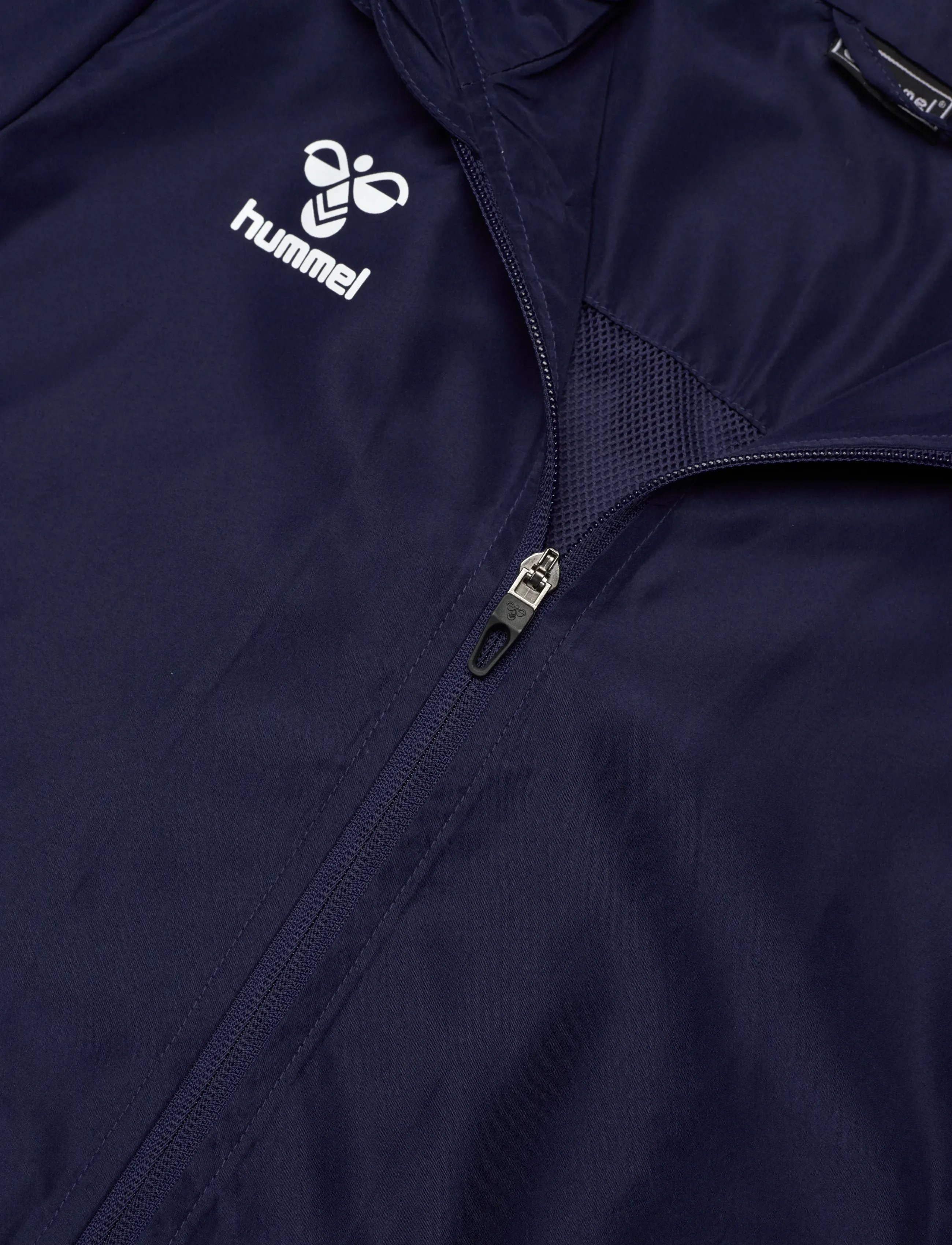 Hummel - hmlCORE XK MICRO ZIP JACKET KIDS - sweatshirts - marine - 4