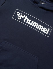 Hummel - hmlBOX HOODIE - medvilniniai megztiniai ir džemperiai su gobtuvu - black iris - 2