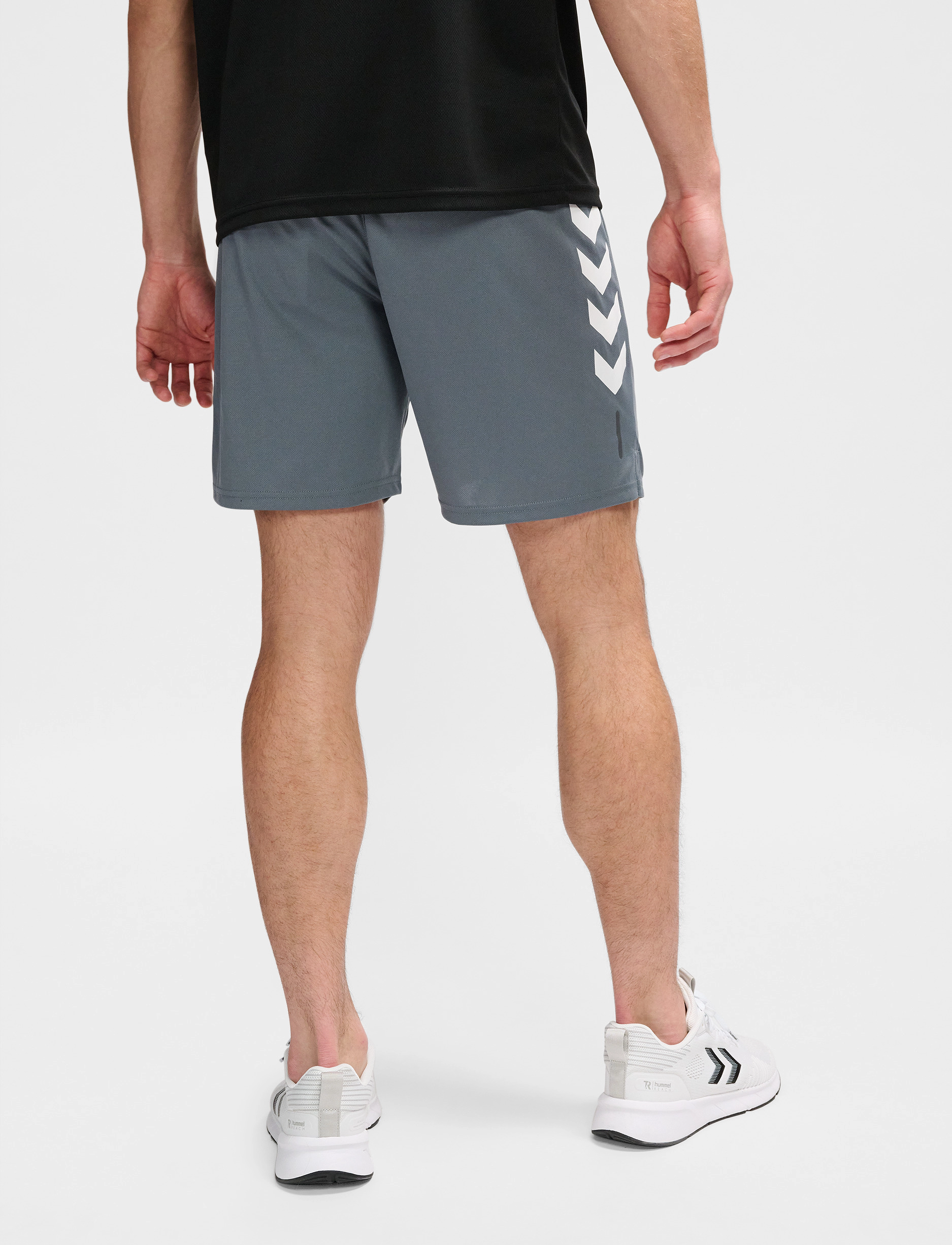 Hummel - hmlTE TOPAZ SHORTS - stormy weather - 5