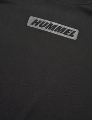 Hummel - hmlTE TOPAZ T-SHIRT - laveste priser - black - 5