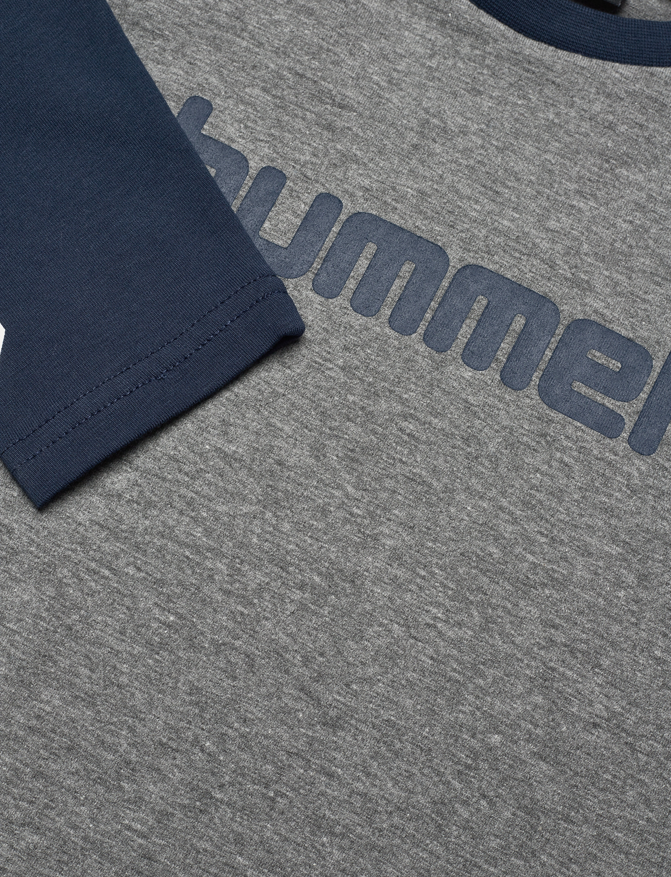 Hummel - hmlBOYS T-SHIRT L/S - long-sleeved t-shirts - black iris - 4