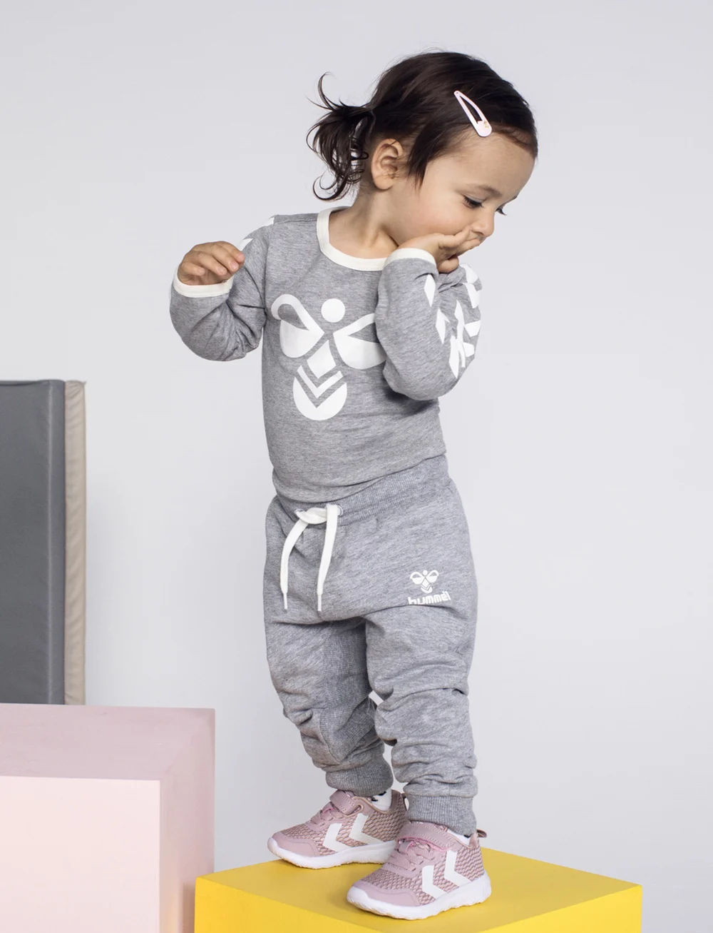 Hummel - hmlAPPLE PANTS - sportiska stila bikses - grey melange - 0