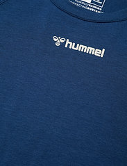 Hummel - hmlMT LAZE T-SHIRT - short-sleeved t-shirts - insignia blue - 2