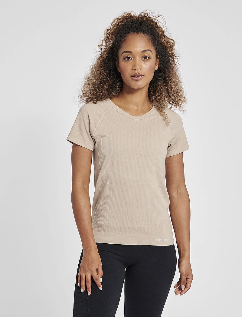 Hummel - hmlMT FLOW SEAMLESS T-SHIRT - t-shirts - chateau gray - 3