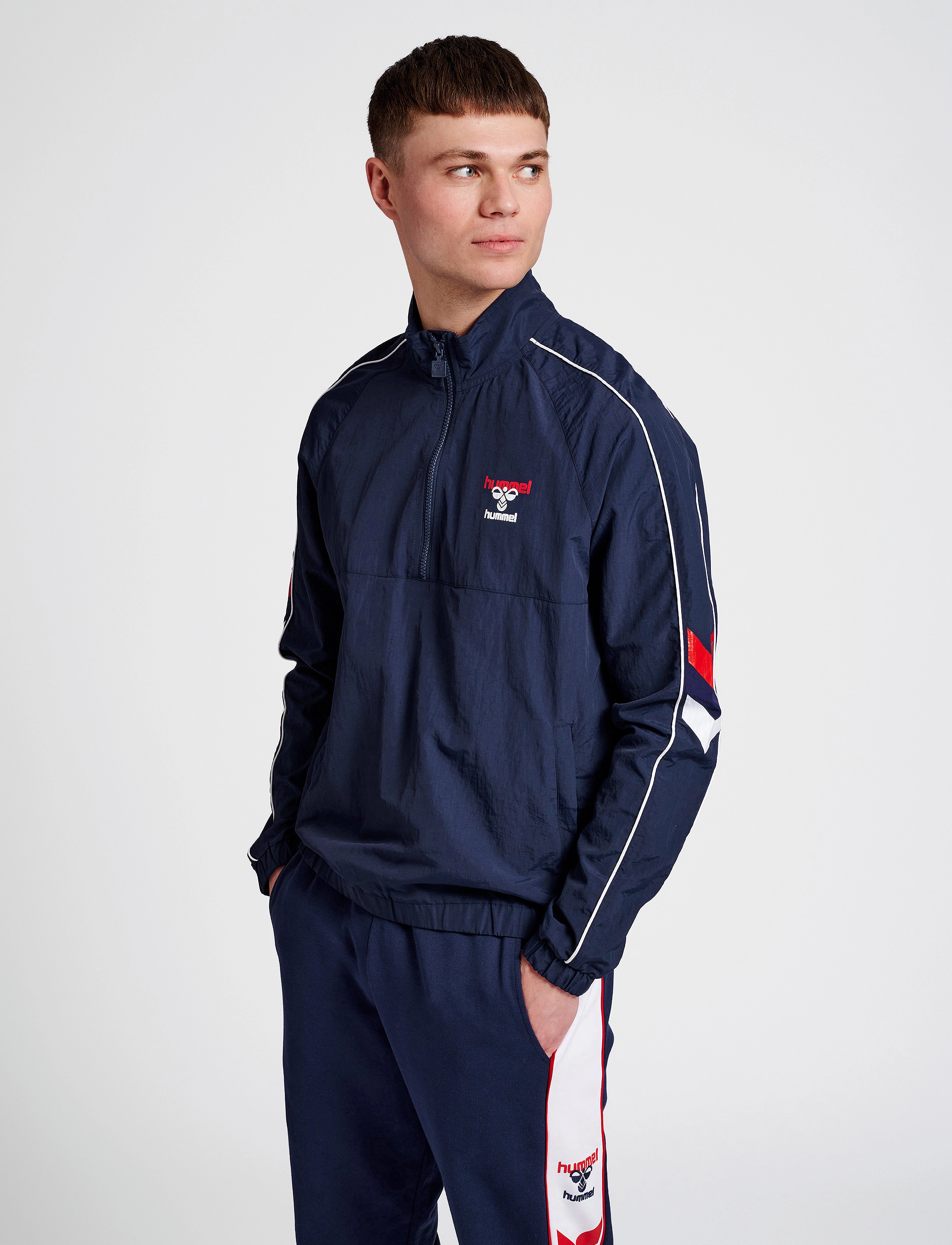 Hummel - hmlIC BELVILLE WOV. HALF ZIP JACKET - peacoat - 2
