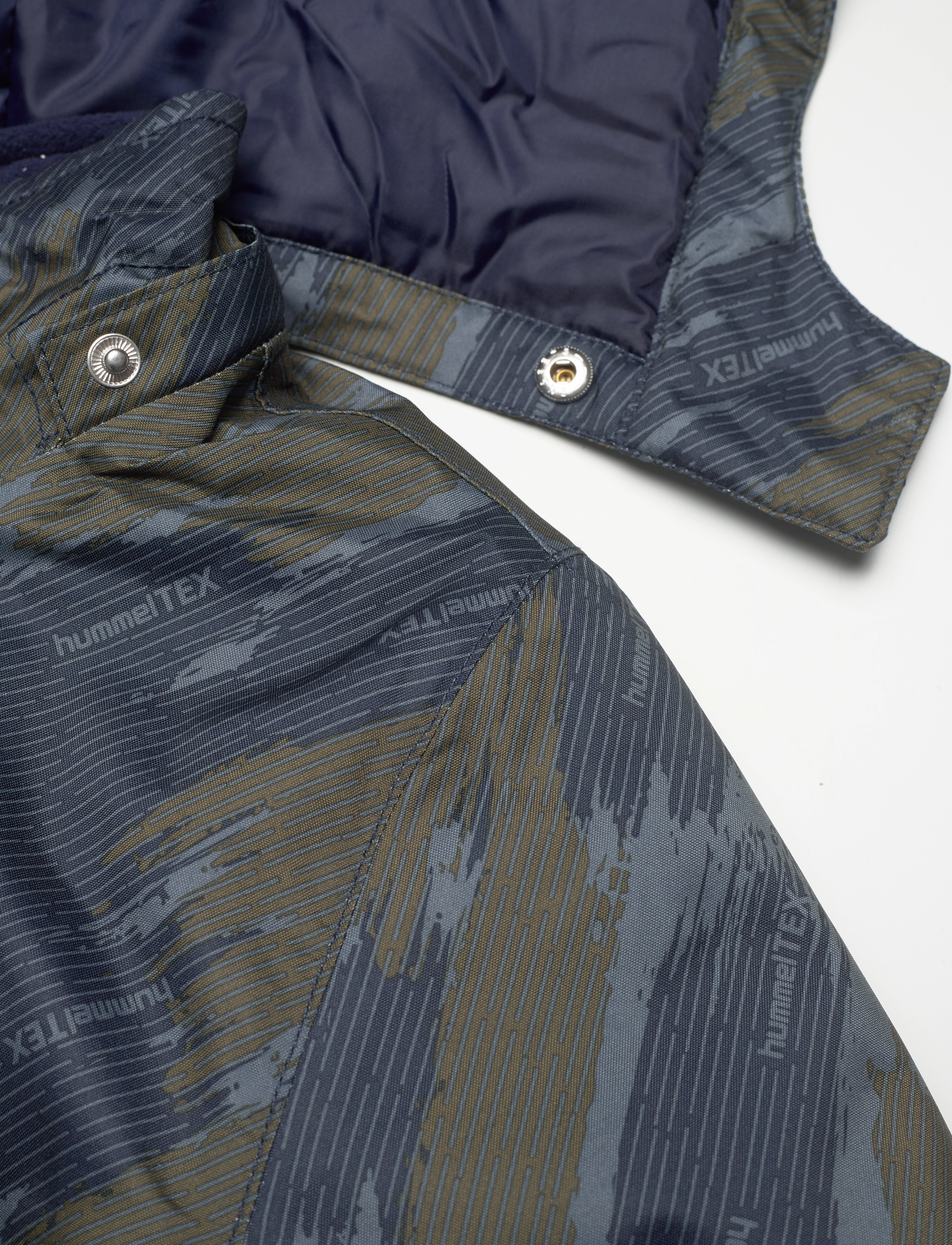 Hummel - hmlLOGAN TEX JACKET - höstjackor - dark olive - 3