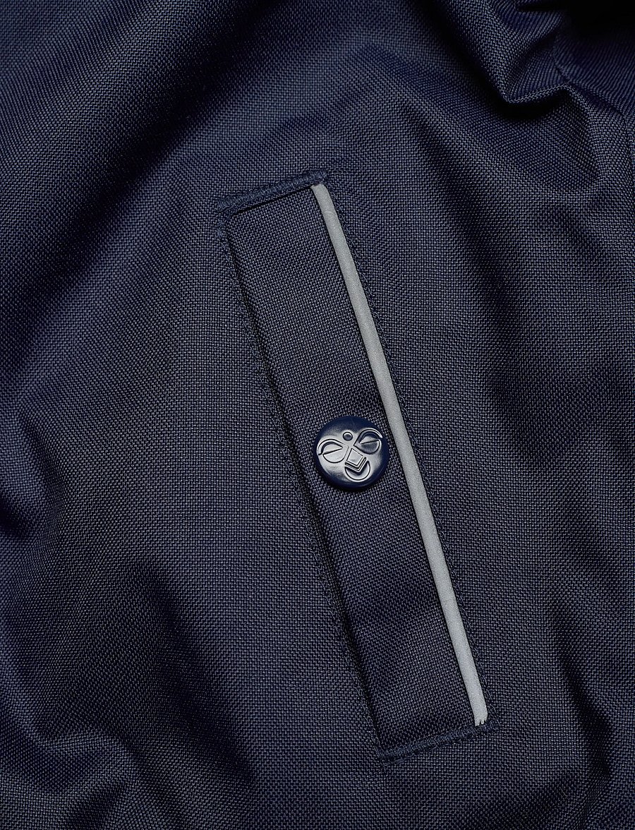 Hummel - hmlCANYON TEX JACKET - Õueriided - black iris - 4