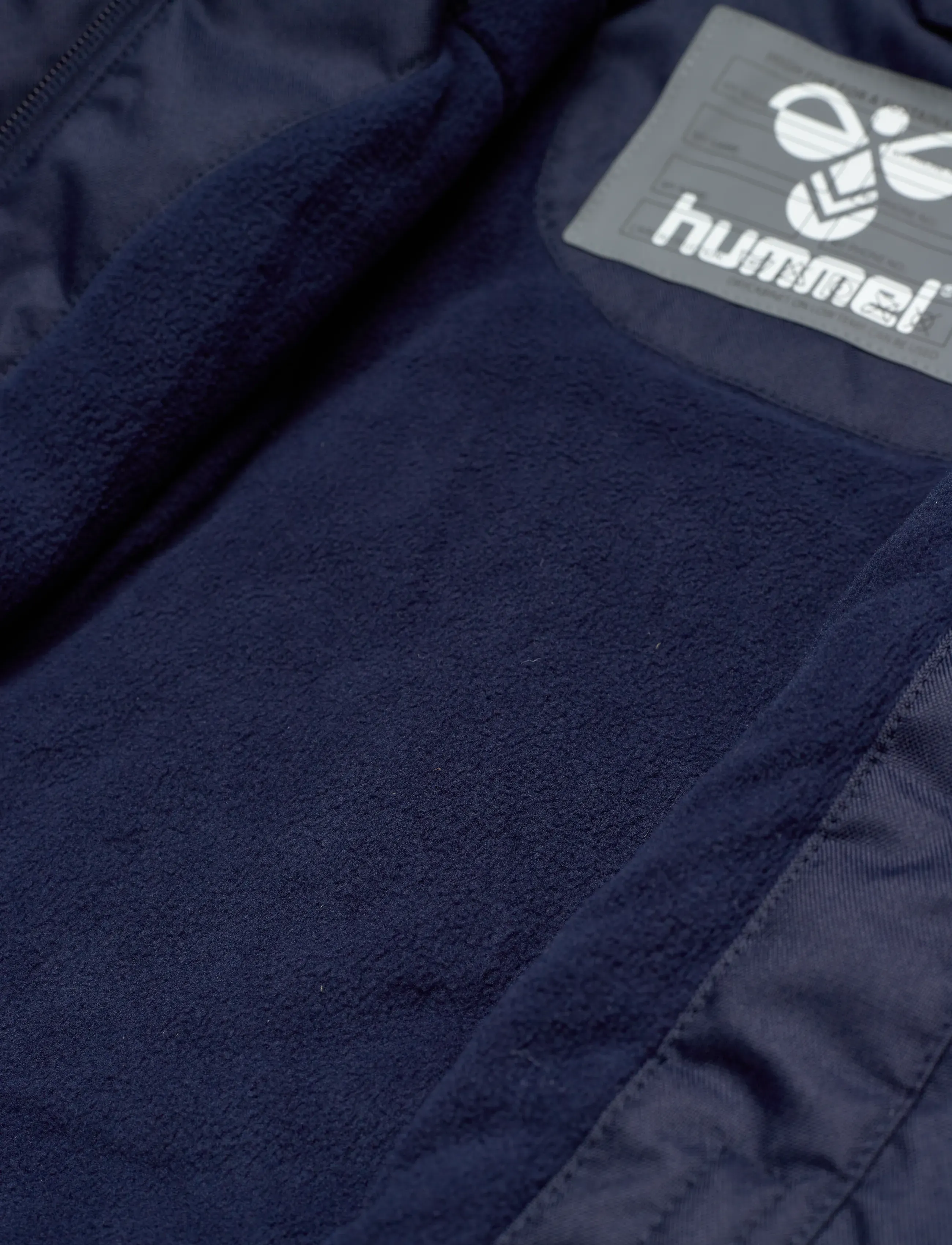 Hummel - hmlCANYON TEX JACKET - jakker - black iris - 5