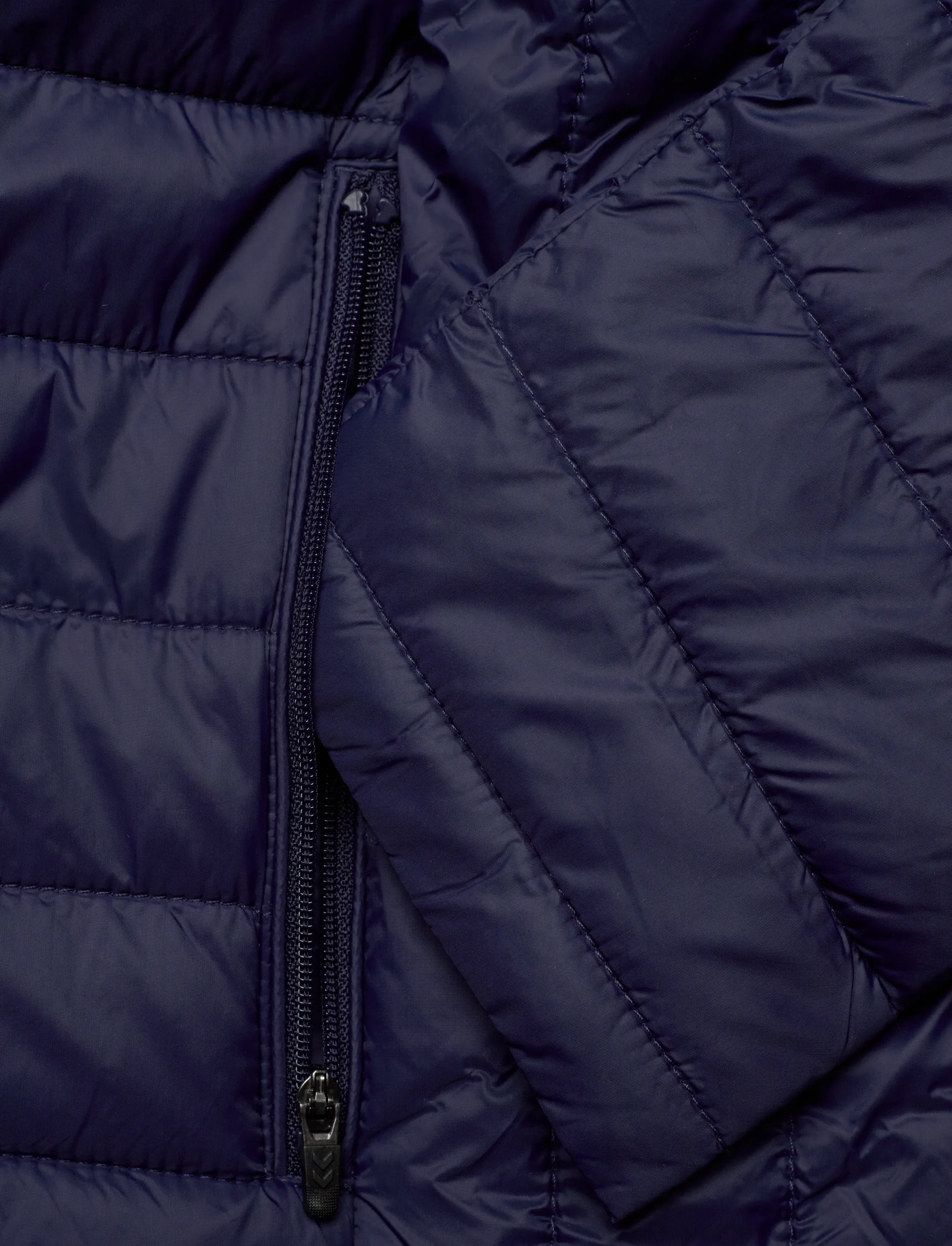 Hummel - hmlRED QUILTED HOOD JACKET - talvitakit - marine - 3