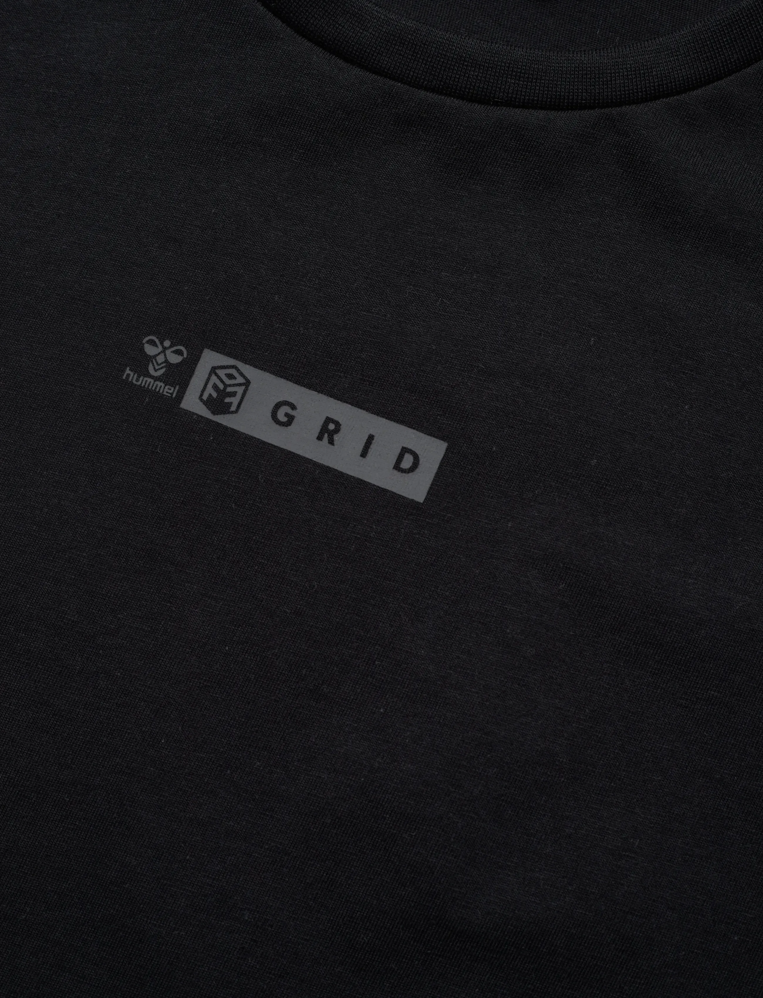 Hummel - hmlOFFGRID TEE S/S WO - t-shirty - jet black/forged iron - 2