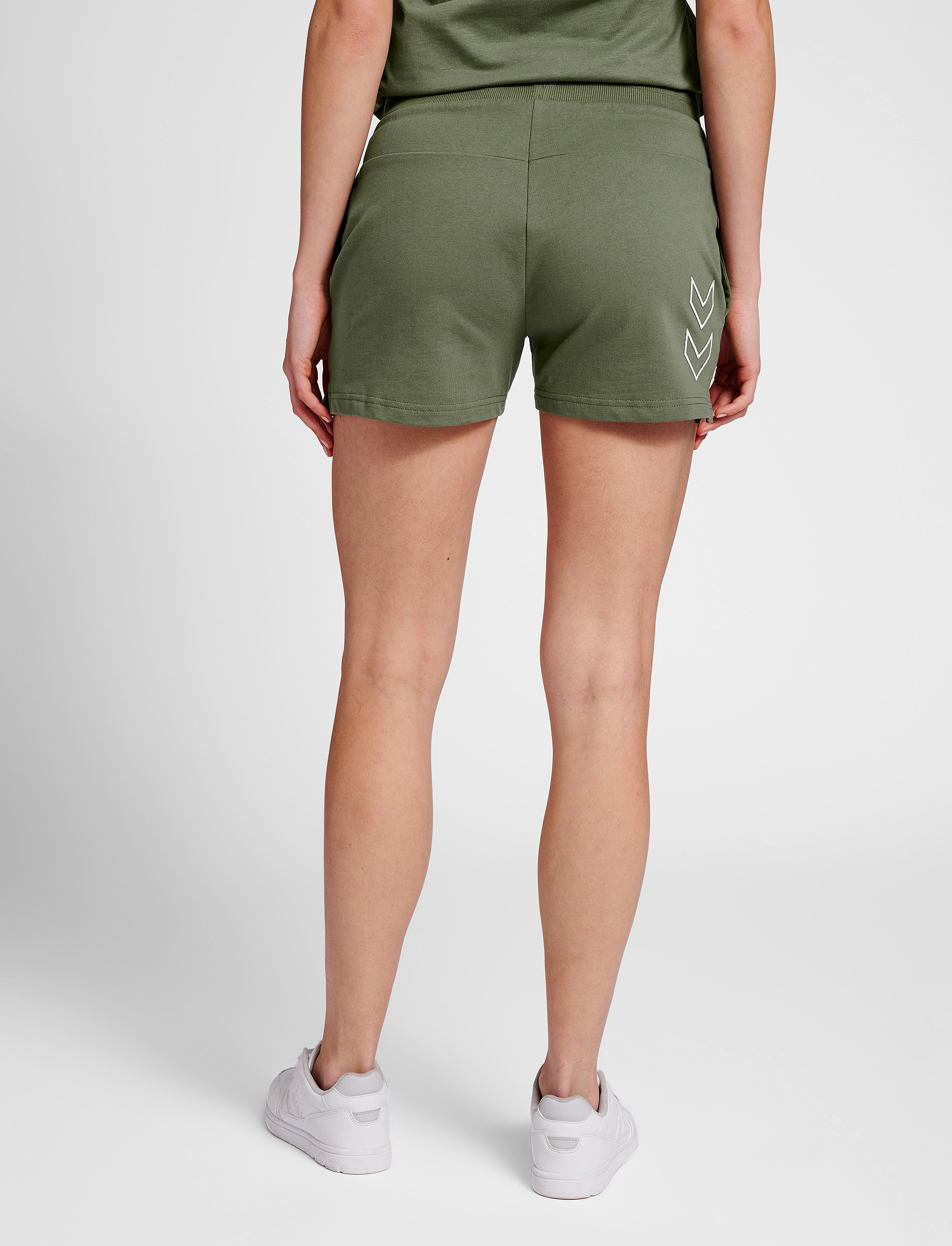 Hummel - hmlLGC SENNA SWEAT SHORTS - four leaf clover - 4