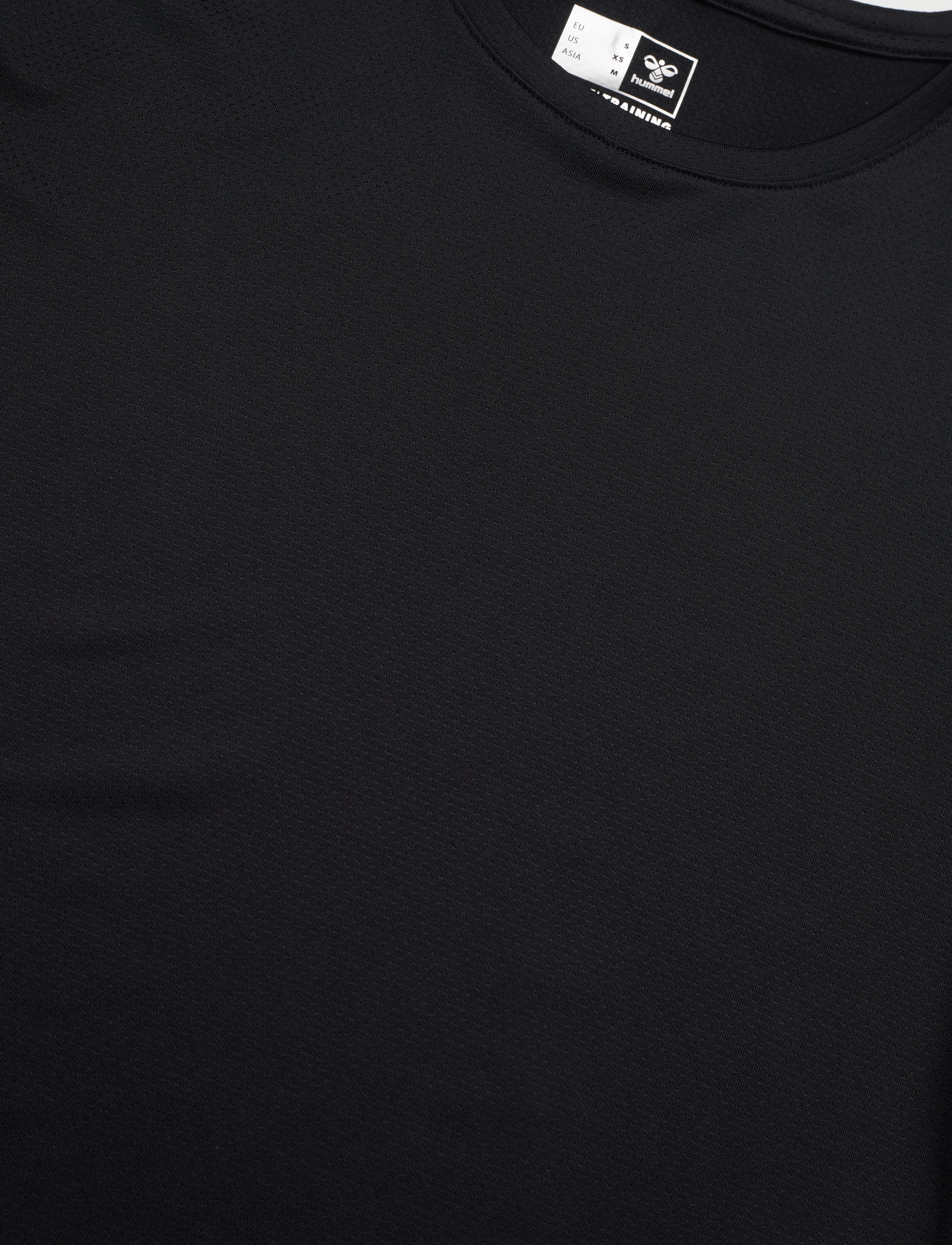 Hummel - hmlMT AURA MESH T-SHIRT - black - 5